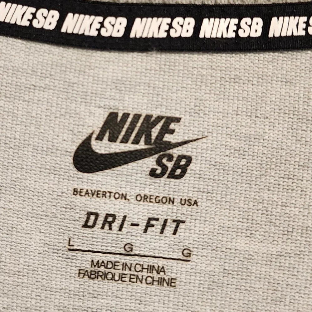Nike BS Men's Dri-Fit Pique Olo Shirt Short Sleeve Grey Polo Textured Skateboard